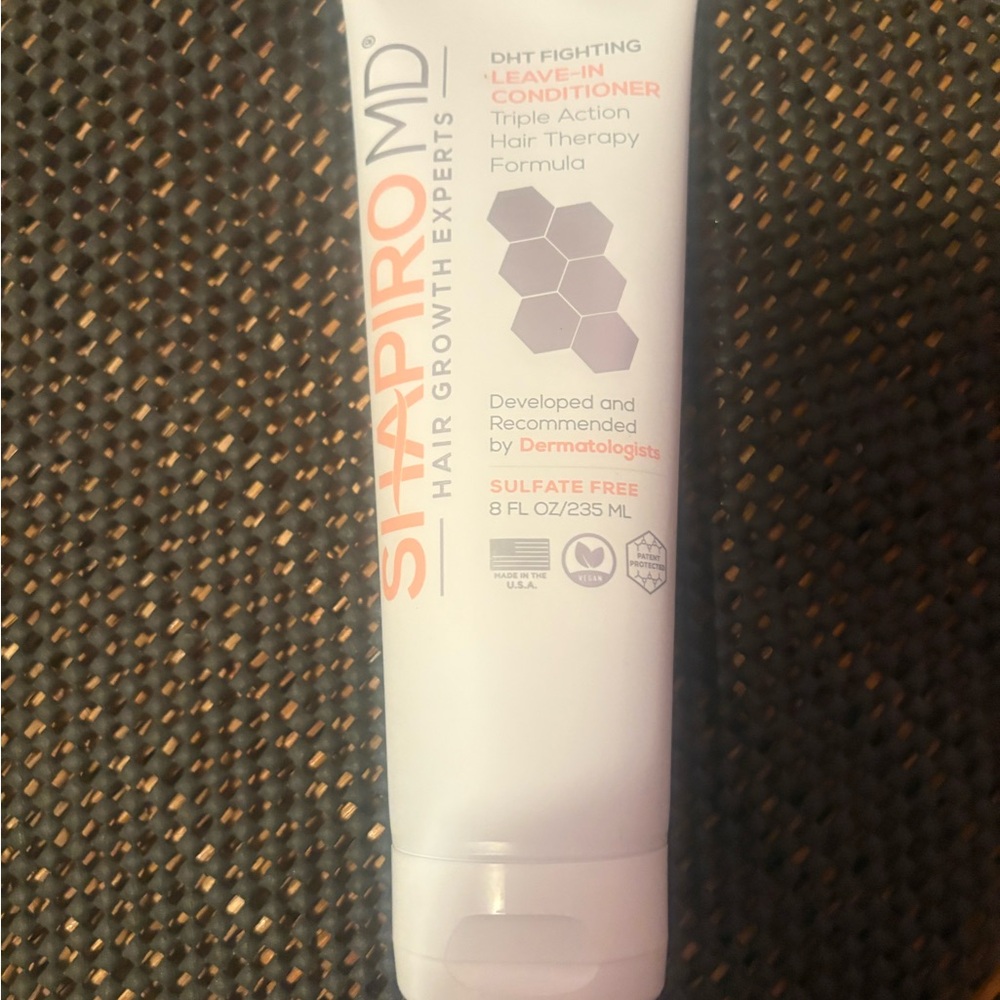 White Leave-In Hair Conditioner – Sulfate-Free